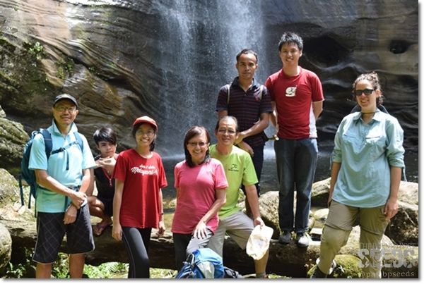 Backyard Tour group photo with Backyard Tour Malaysia