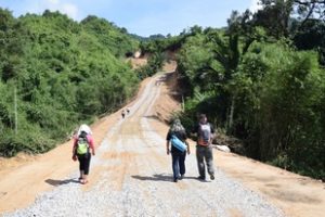 The beginning of a long walk to Kiding with Backyard Tour Malaysia