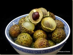 Mata Kucing, exotic local fruit of Kuching, Sarawak with Backyard Tour Malaysia