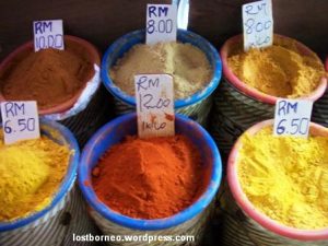 Spices on sale (Credit: LostBorneo) with Backyard Tour Malaysia