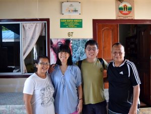 Karum Homestay hosts with their travellers with Backyard Tour Malaysia