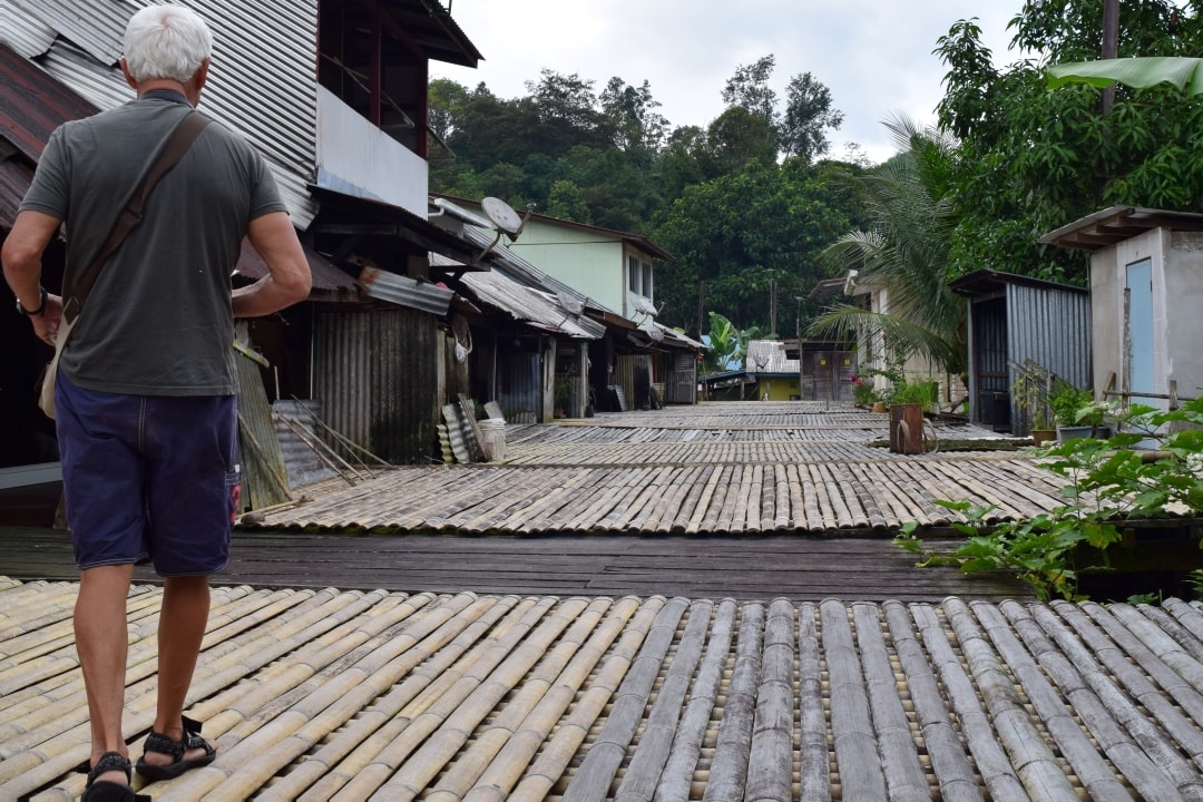 Walking around Annah Rais Longhouse where Karum Homestay is located with Backyard Tour Malaysia